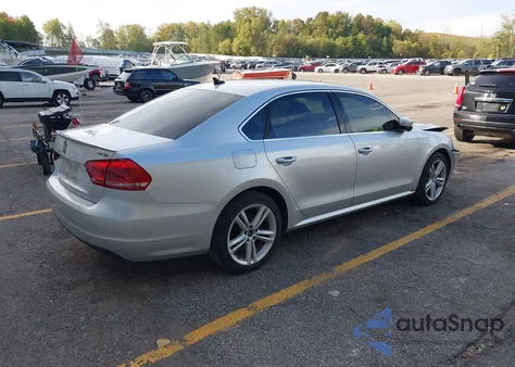 2014 Volkswagen Passat 2.0L Tdi Se из США, поврежденный, VIN 1VWBN7A32EC030115